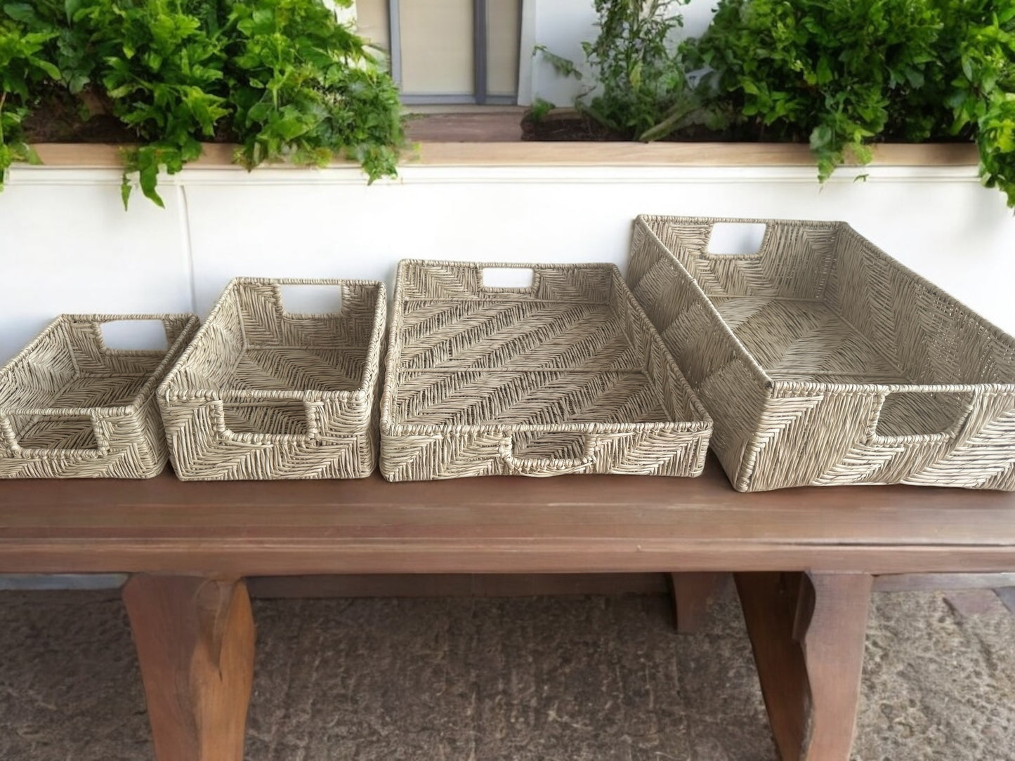 Charolas de Palma con Estructura de Herrería – Elegancia y Funcionalidad Artesanal - Palo Rosa Arte y Diseño