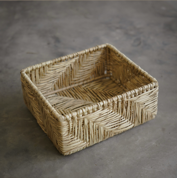 Caja Organizadora de Palma con Herrería - Almacenaje Artesanal y Decorativo - Palo Rosa Arte y Diseño