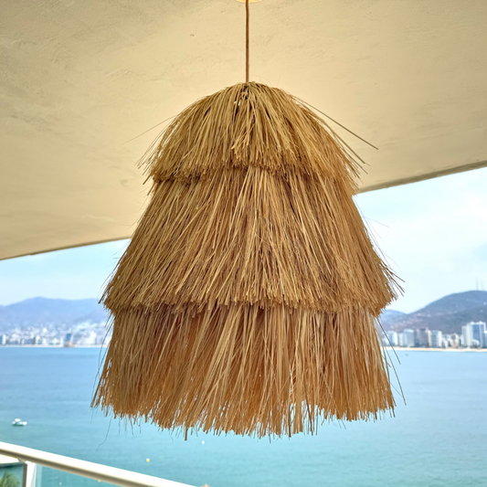 Lampara de palma natural con forma de pino