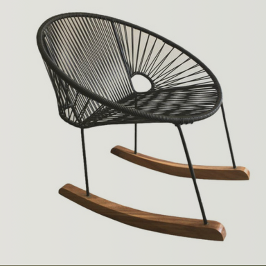 Mecedora de PVC con Patas de Parota - Diseño Moderno y Elegante